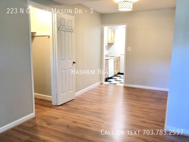 Building Photo - 223 N George Mason Dr
