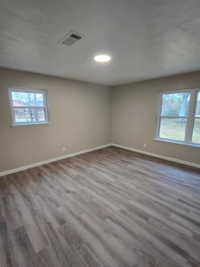 Building Photo - 7210 Headlee Rd