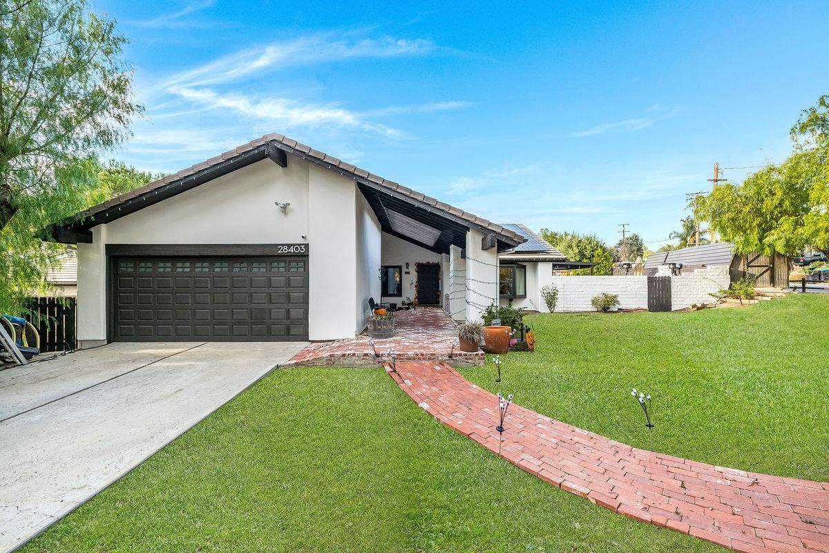 Building Photo - 28403 Waring Pl