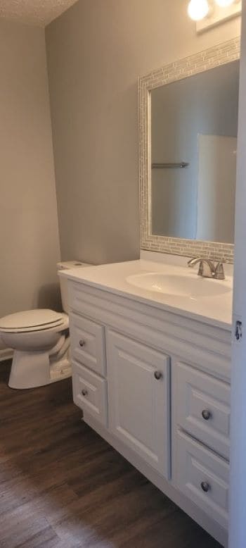 Building Photo - 3301 Chesapeake Cir