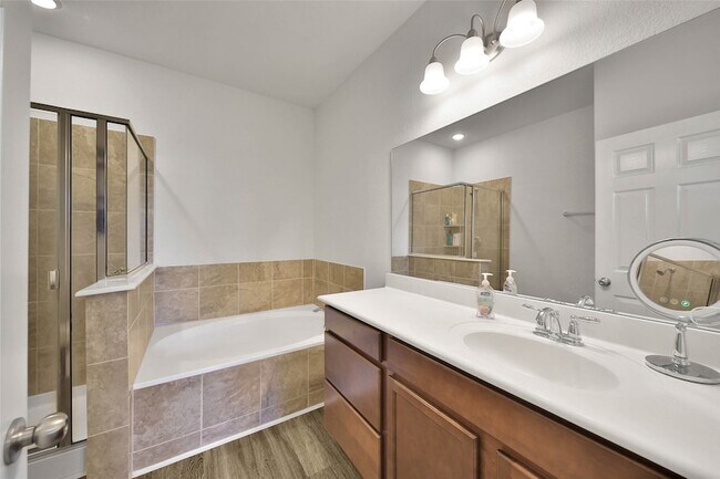 Building Photo - 4343 Roaring Timber Dr