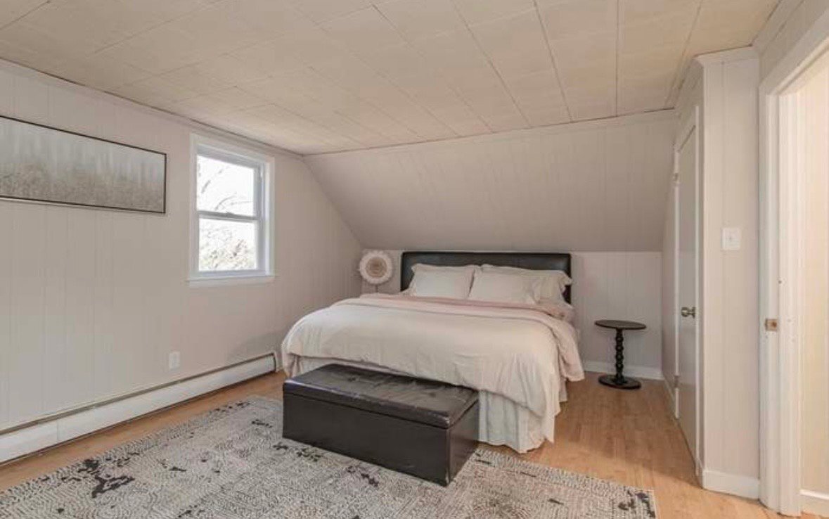 Building Photo - 215 Blue Hill Dr