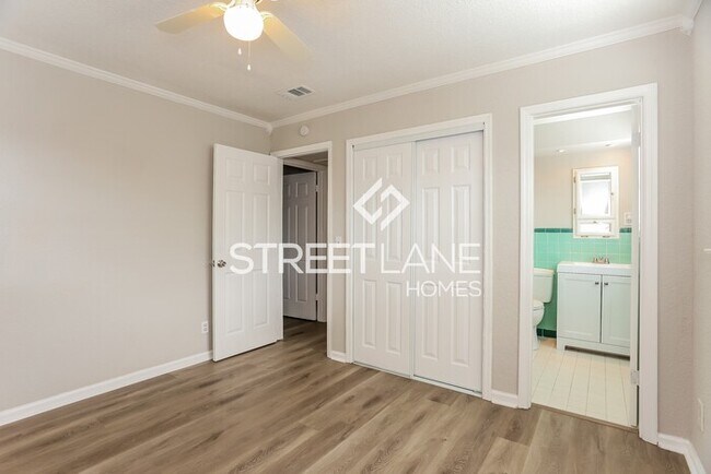 Building Photo - NOW OFFERING THE FIRST FULL MONTH FREE IF ...