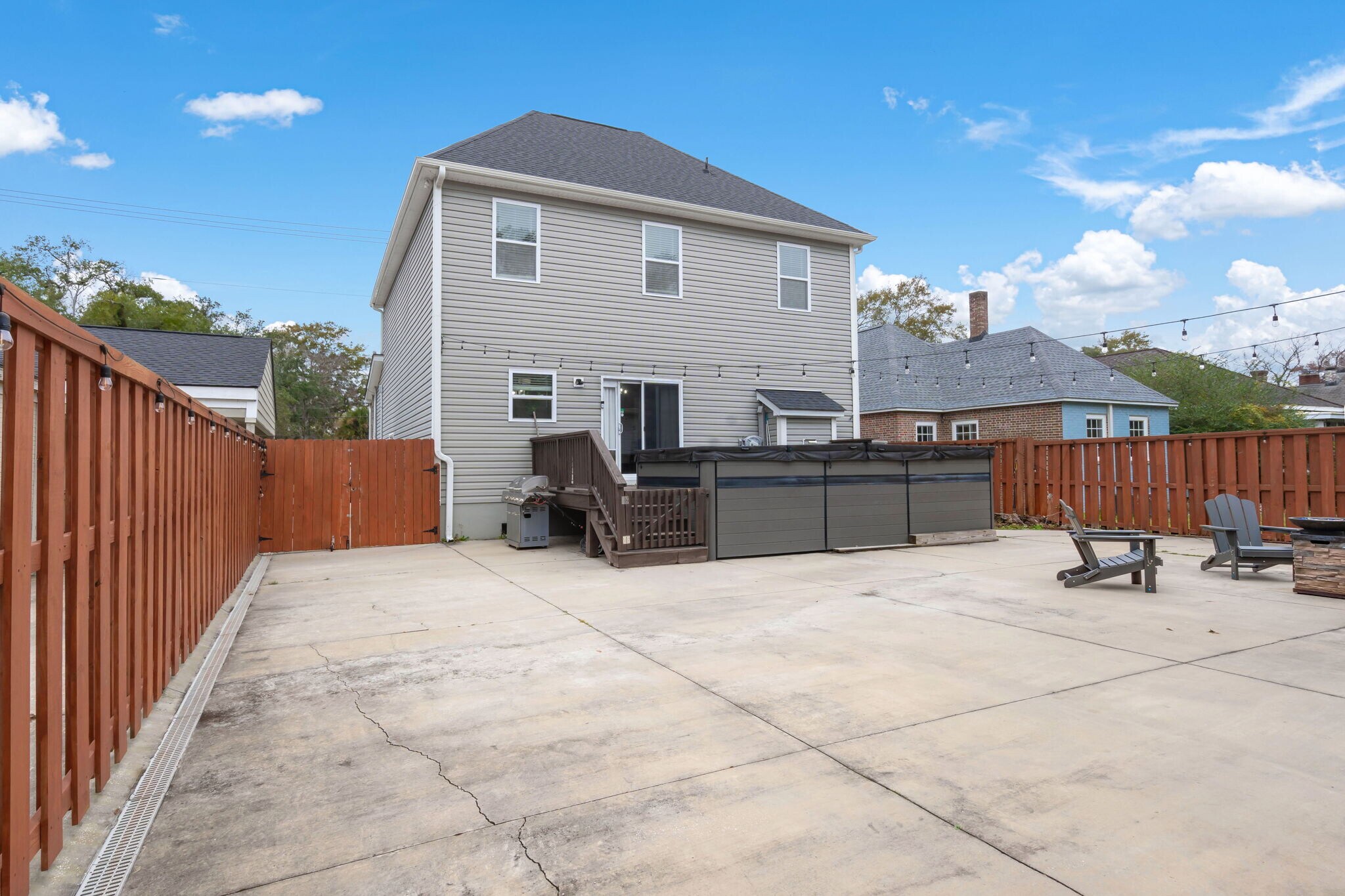 Building Photo - 65 Folly Road Blvd