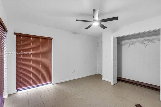 Building Photo - 7026 SW 106th Pl