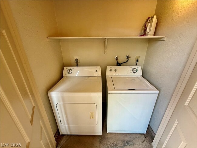 Building Photo - 4410 Sandy River Dr