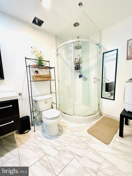 Building Photo - 17816 Singh Ct