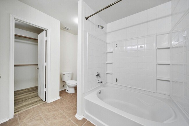 Building Photo - 2811 Copeland Mill Ln
