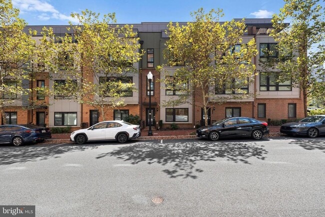 Building Photo - 428 Stabler Ln