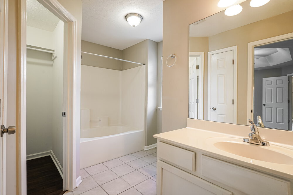 Building Photo - 820 Thomas Bay Ct