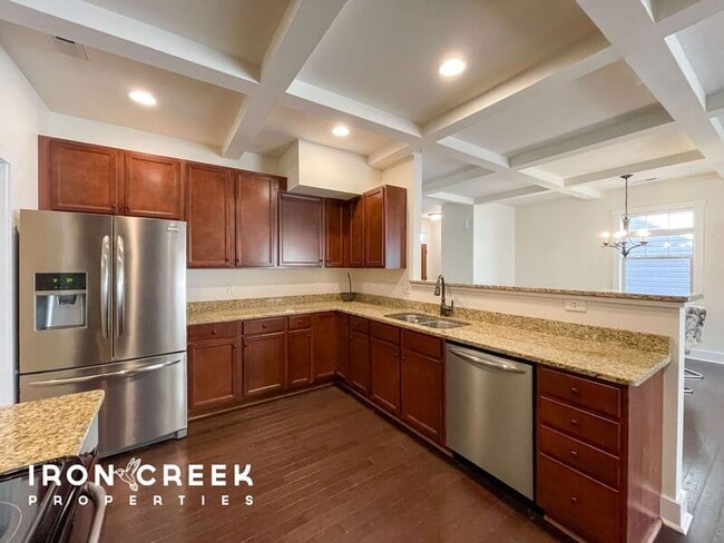 Building Photo - 24 Onteora Oaks Dr