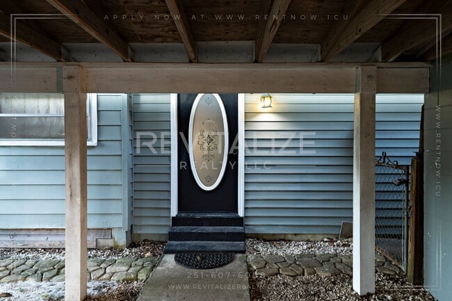 Building Photo - Charming Foley Bungalow with Timeless Char...
