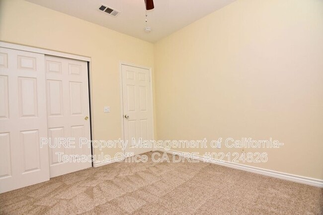 Building Photo - 28855 Chatham Ln