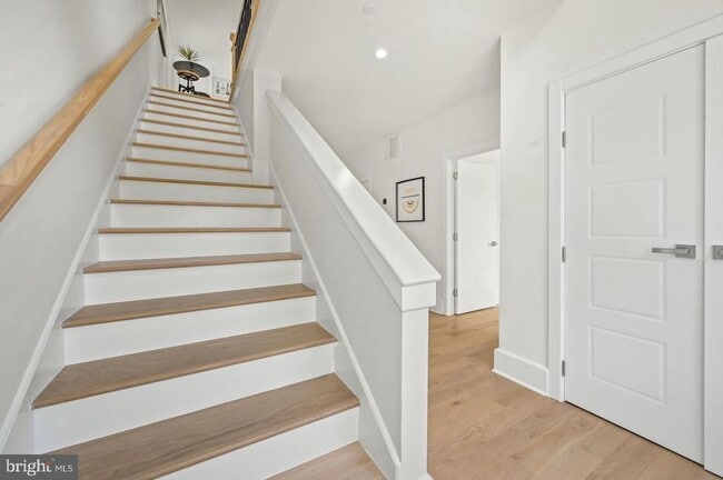 Building Photo - 5805 Massachusetts Ave