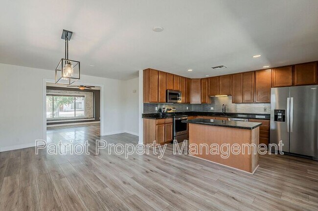 Building Photo - 3901 N 83rd St