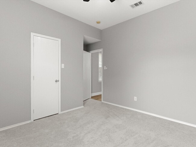 Building Photo - 1316 Hunter Ln