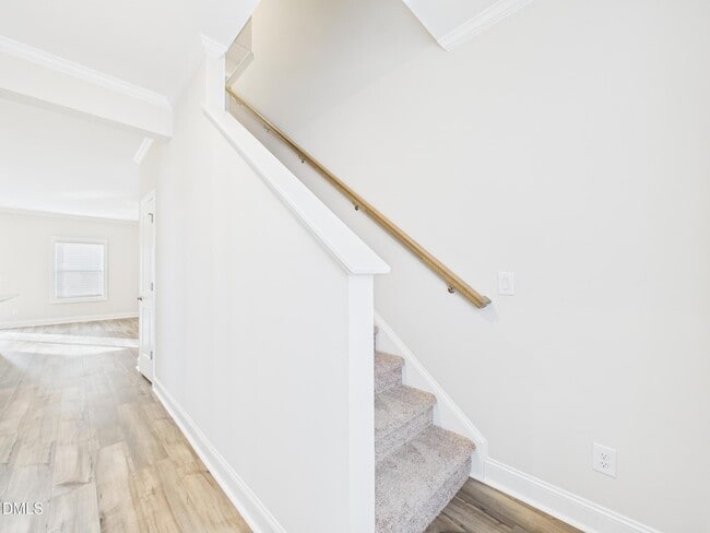 Building Photo - 110 Symmetry Lp