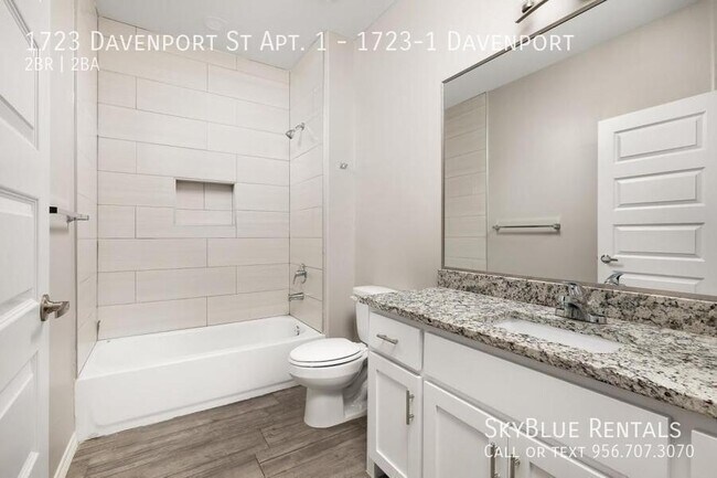 Building Photo - 1723 Davenport St