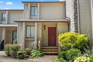 Building Photo - 5190 Corbin Ln