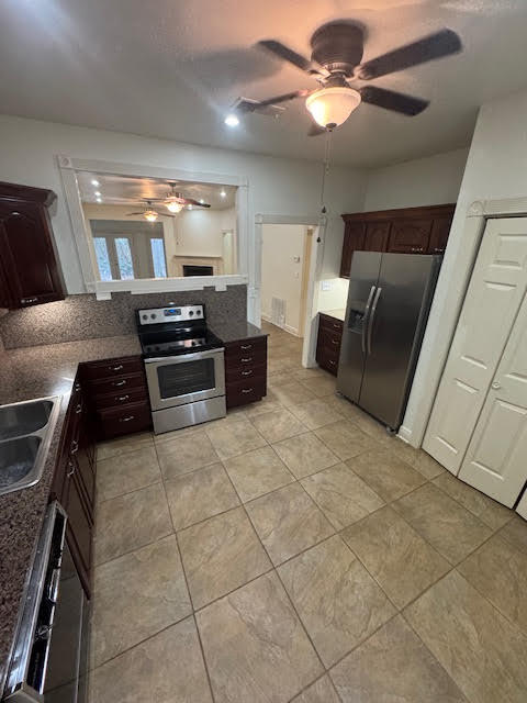 Building Photo - 532 N 2nd St