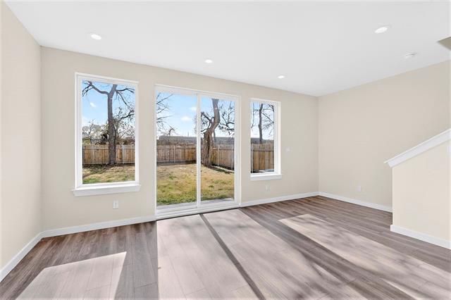 Building Photo - 3002 Rochester St