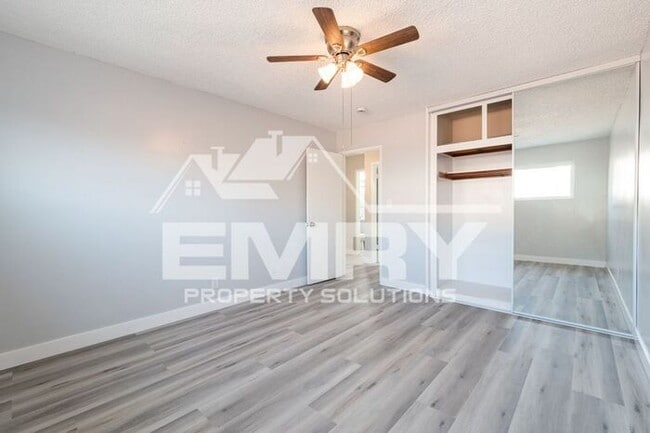 Building Photo - New 2 Bedroom House for Rent in Gifford Ave Bell CA Garage Available