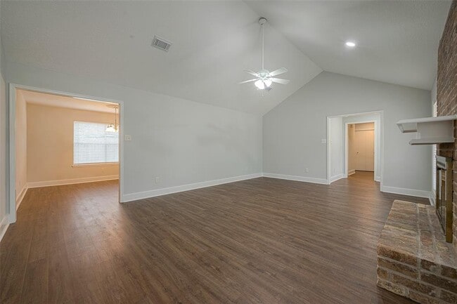 Building Photo - 7910 Litchfield Ln