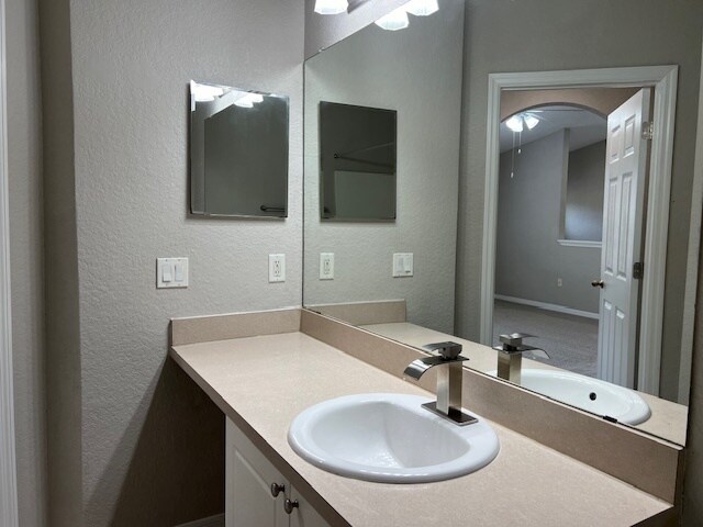 2nd Bathroom - 852 Grand Regency Pointe