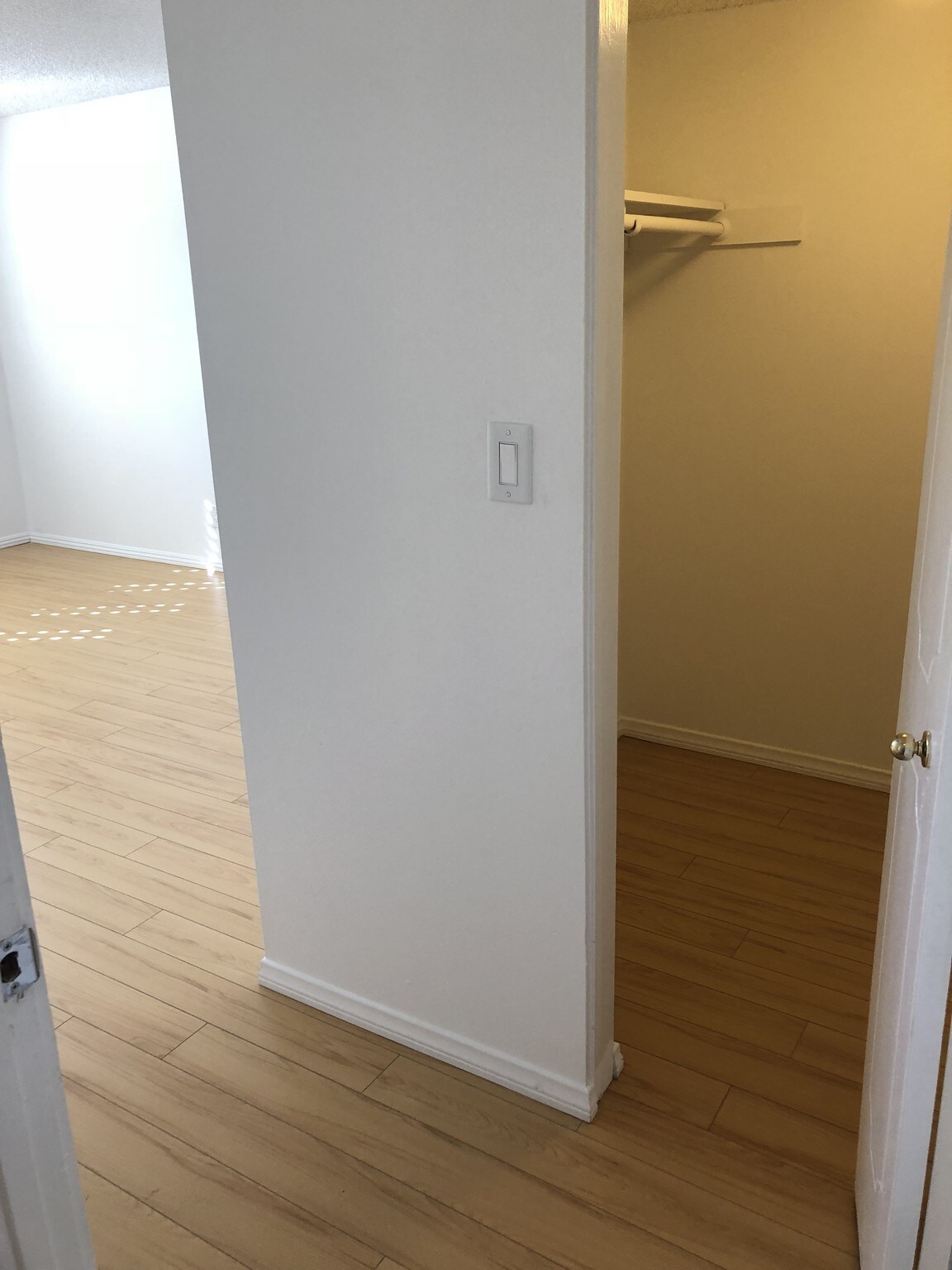 Building Photo - 1233 Amherst Ave