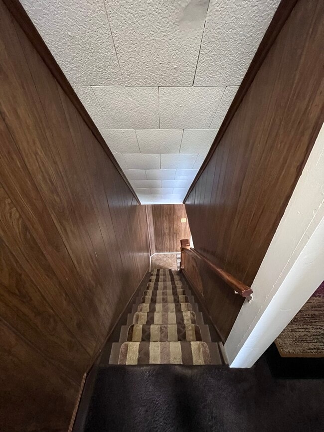 Building Photo - 229 Main St