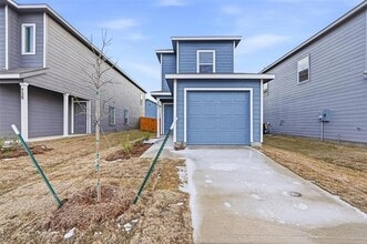 Building Photo - 731 Wagtail Dr