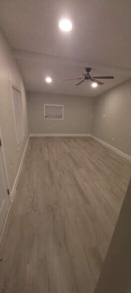 Building Photo - 5411 Spaatz Ave