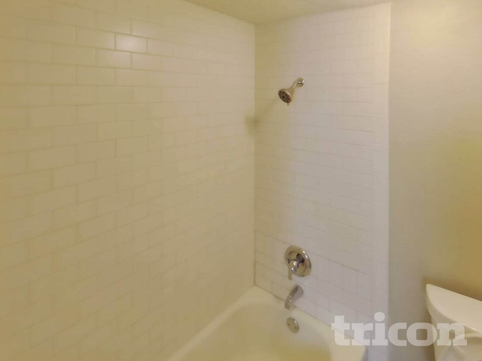 Building Photo - 2128 Placid Dr