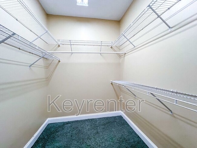 Building Photo - 112 Park Meade Dr