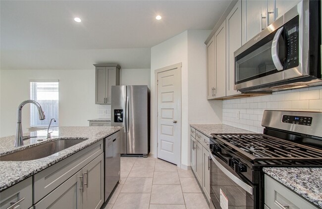 Building Photo - 4930 Natchez Trce