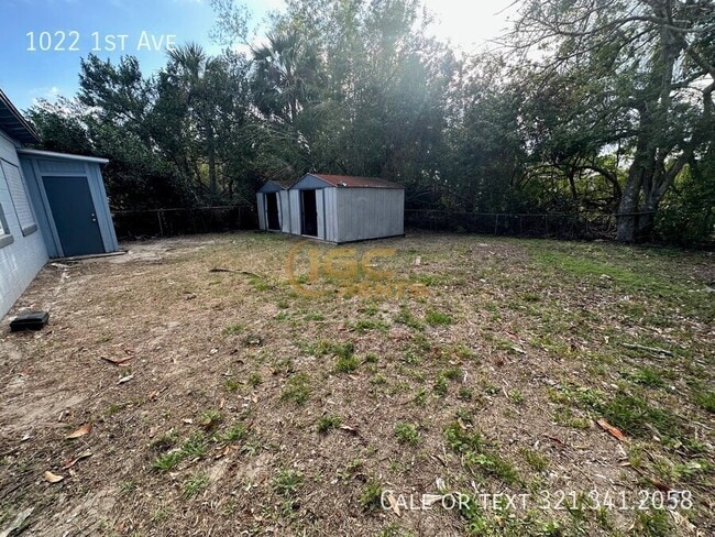 Building Photo - 1022 1st Ave