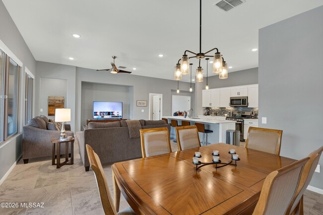 Building Photo - 39589 S Summerwood Dr