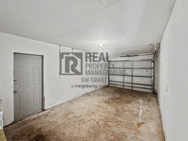 Building Photo - 772 Holmes Ave