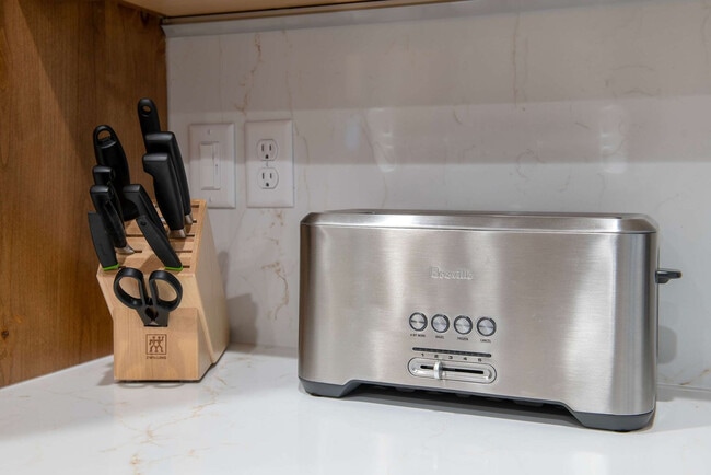 Building Photo - 339 Wild Cat Canyon Loop