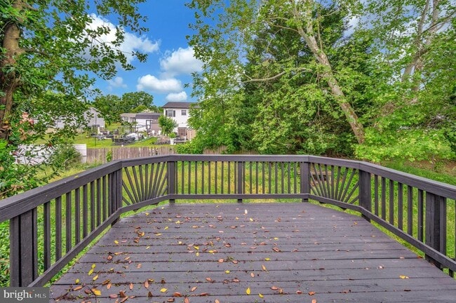 Building Photo - 2111 Mills Dr