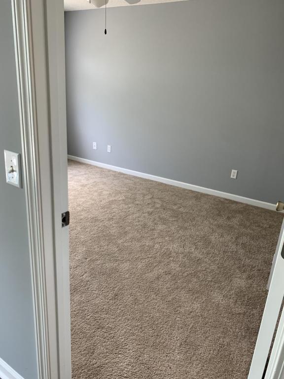 Building Photo - 104 Commons Dr