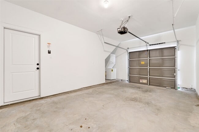 Building Photo - 4604 Indie Hts Ln