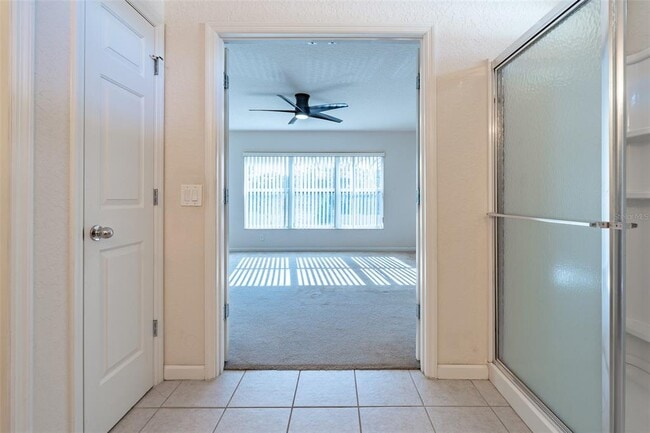 Building Photo - 5700 SW 45th St