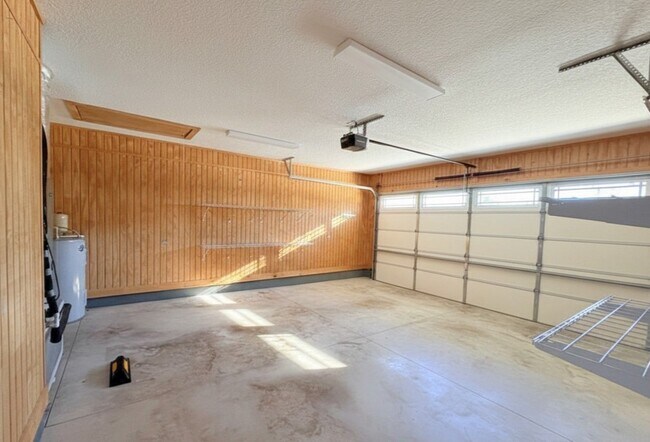 Building Photo - 174 Ryan Nicholas Dr