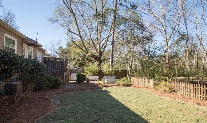 Building Photo - 1016 Edgewood Blvd