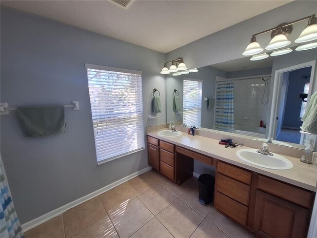 Building Photo - 8243 72nd St E