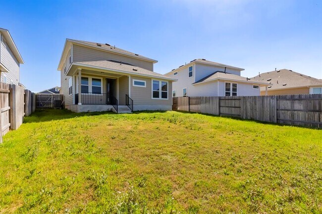 Building Photo - 113 Riverhill Dr