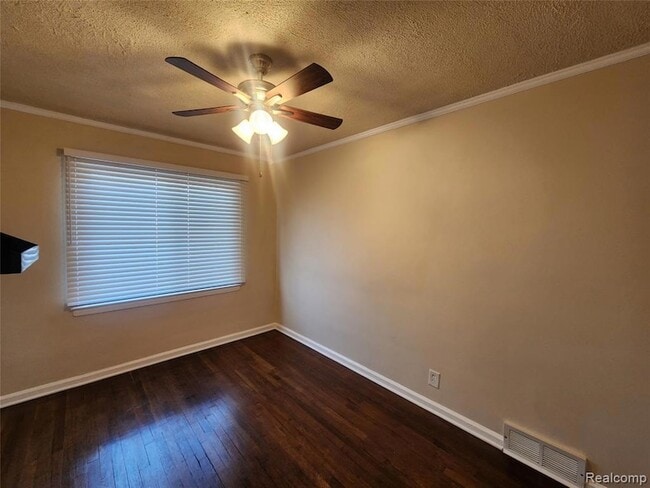 Building Photo - 20248 Schaefer Hwy