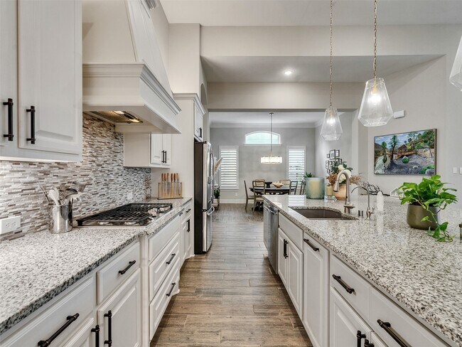 Building Photo - 122 Ballantyne Dr