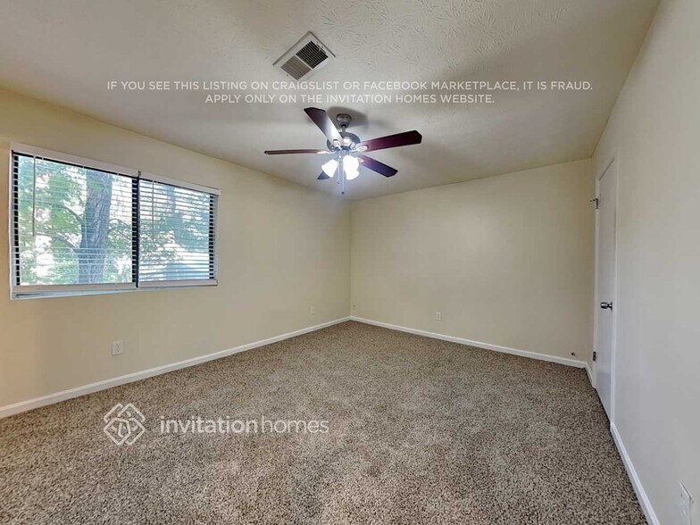 Building Photo - 939 Bermuda Ct